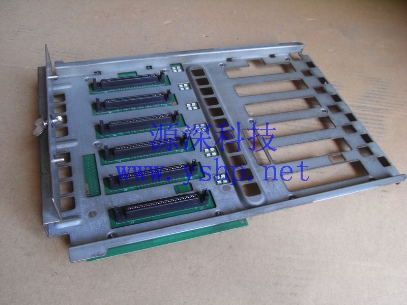 上海源深科技 Shanghai   IBM X255 ServerSCSI背板 X255 Hard disk backplane   24P2579 32P0838 高清图片