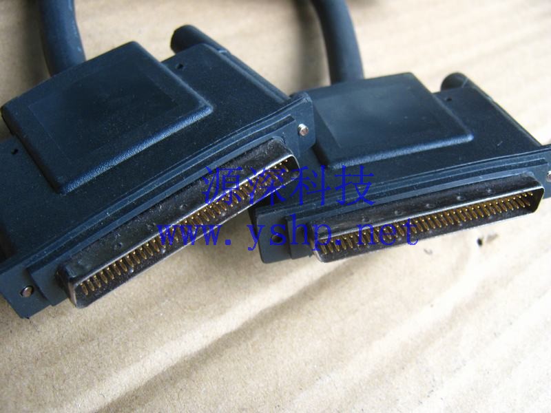 上海源深科技 Shanghai   HP IBM SUN  Server SCSI连接线 68-68 双头68 pin  外置线 高清图片
