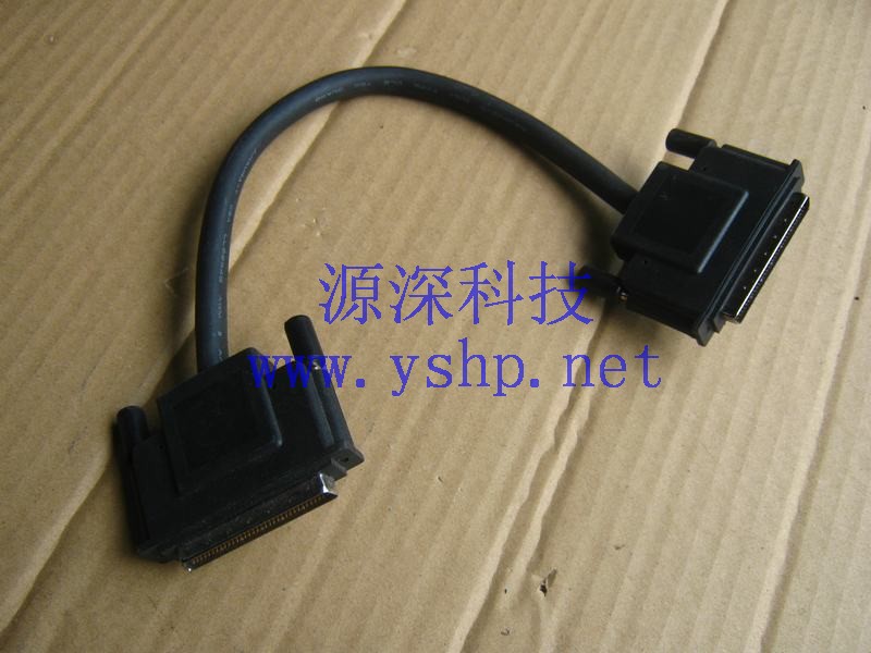 上海源深科技 Shanghai   HP IBM SUN  Server SCSI连接线 68-68 双头68 pin  外置线 高清图片