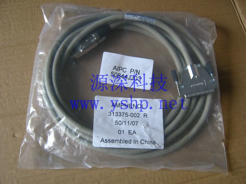 上海源深科技 Shanghai   HP Compaq 12-Foot VHDCI/Wide-Differential SCSI Cable SCSI连接线 3.6米 高清图片