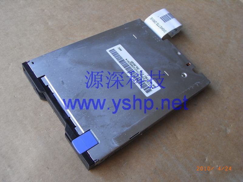 上海源深科技 Shanghai   IBM xSeries 365 ServerFloppy drive X365 Floppy drive 33P3329 36L8645 高清图片