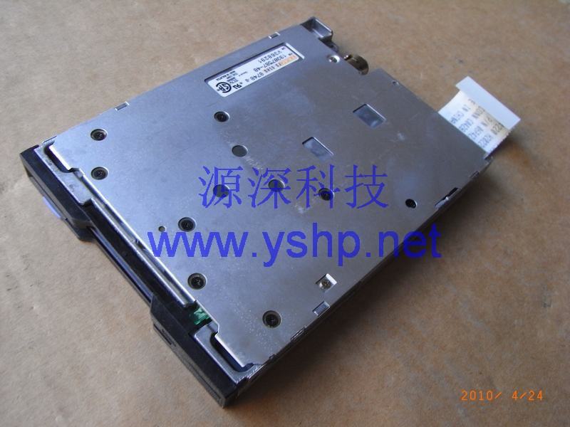 上海源深科技 Shanghai   IBM xSeries 365 ServerFloppy drive X365 Floppy drive 33P3329 36L8645 高清图片