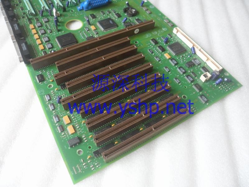 上海源深科技 Shanghai   IBM PC SERVER 500 System Board 92F2623 高清图片
