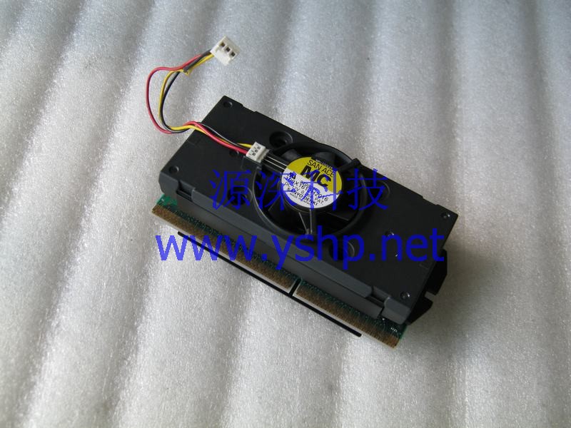 上海源深科技 Shanghai   Intel Pentium III 550E CPU 550 256 100 SL3N7 高清图片