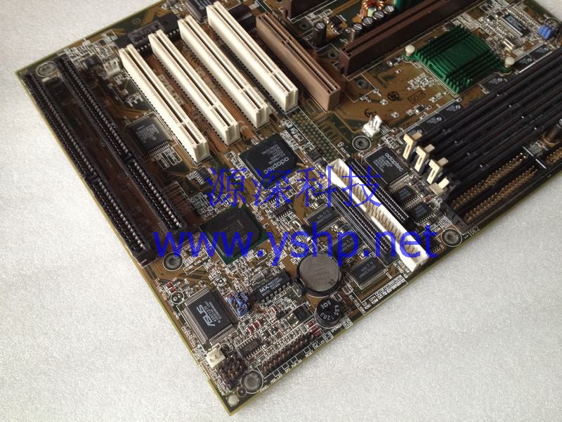 上海源深科技 Shanghai   华硕 ASUS P28-OS P2B-DS 双路mainboard 46L5518 高清图片