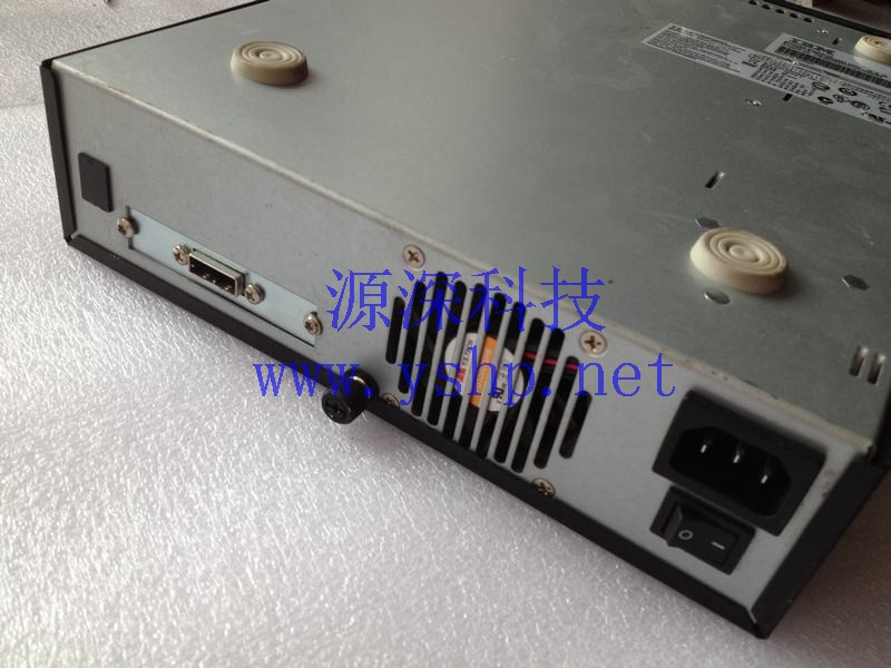 上海源深科技 Shanghai   IBM 8767-HNX DAT72 1U Half-height  SAS外置 Tape drive  高清图片