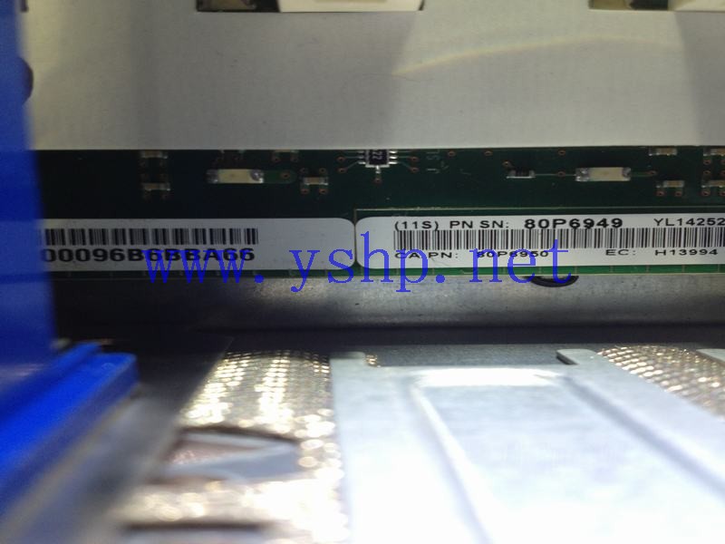 上海源深科技 Shanghai   IBM 9111-520 P520  Server  mainboard 1W1.5G 80P6949 高清图片