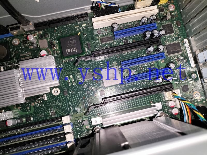 上海源深科技  Fujitsu CELSIUS MCL-D2618 R670-2mainboard D2618-C14 GS3 高清图片